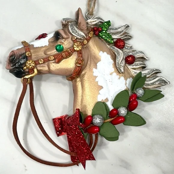 Holiday Horses: “Christmas Eve” design. Decorated Christmas horse ornamnent - Picture 12 of 14